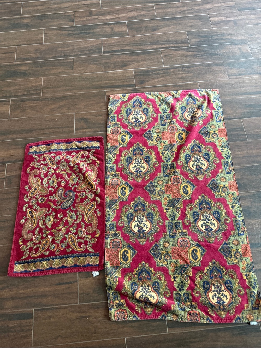💯 %cotton terry Towel set. Burgundy or brown
